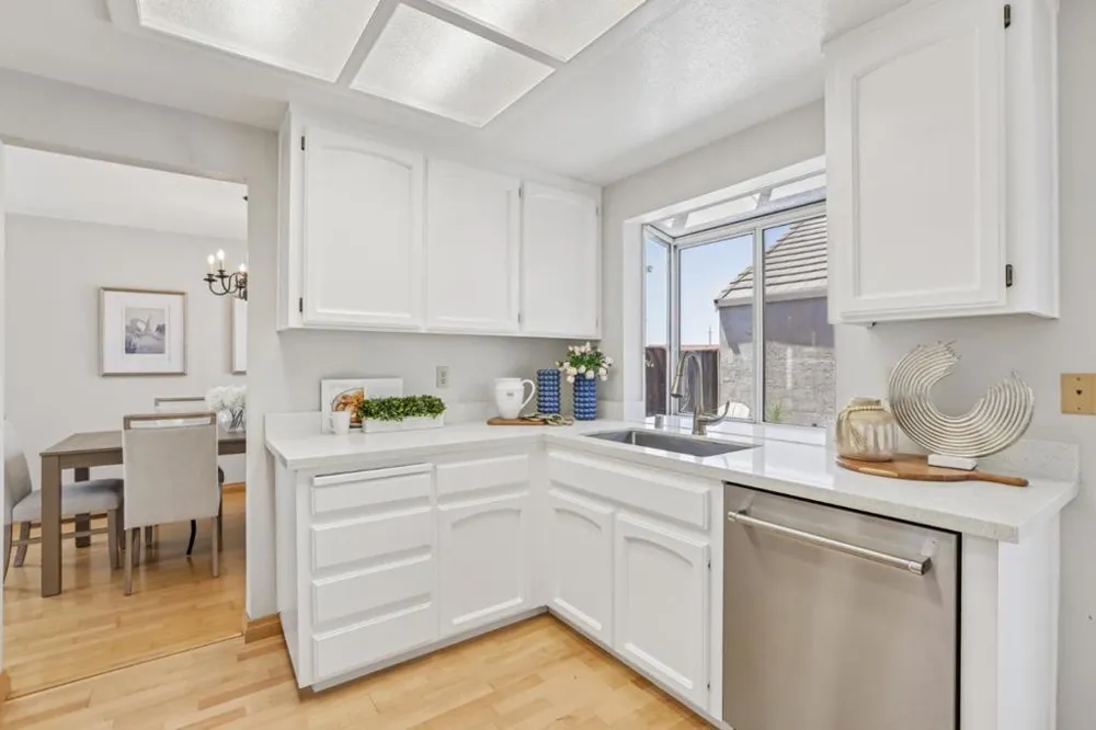 1562 Clampett Way San Jose, CA 95131