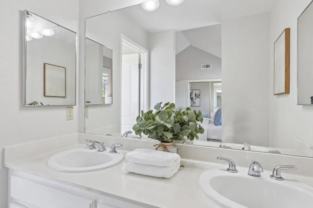 1562 Clampett Way San Jose, CA 95131
