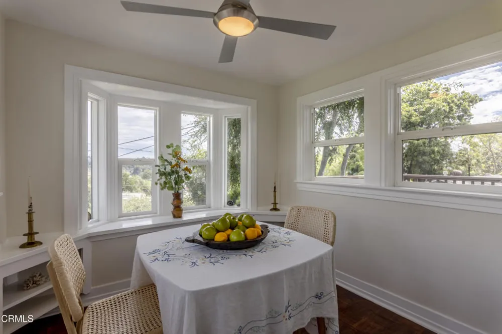 2738 Medlow Avenue Los Angeles, CA 90065