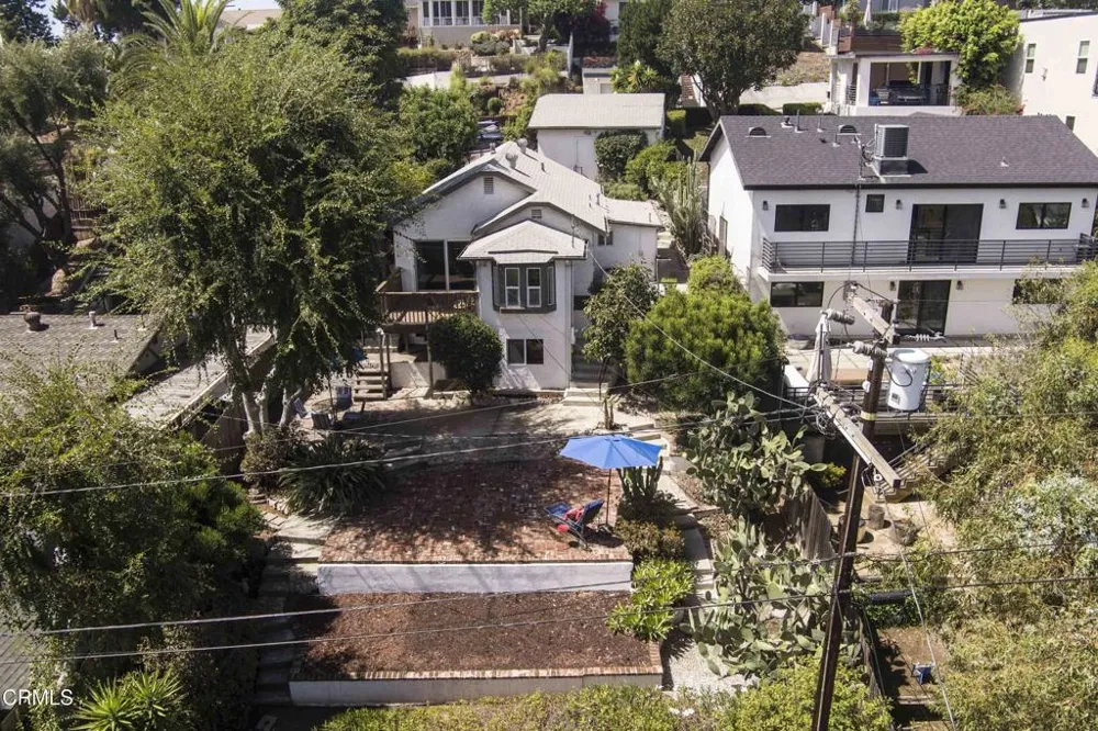 2738 Medlow Avenue Los Angeles, CA 90065