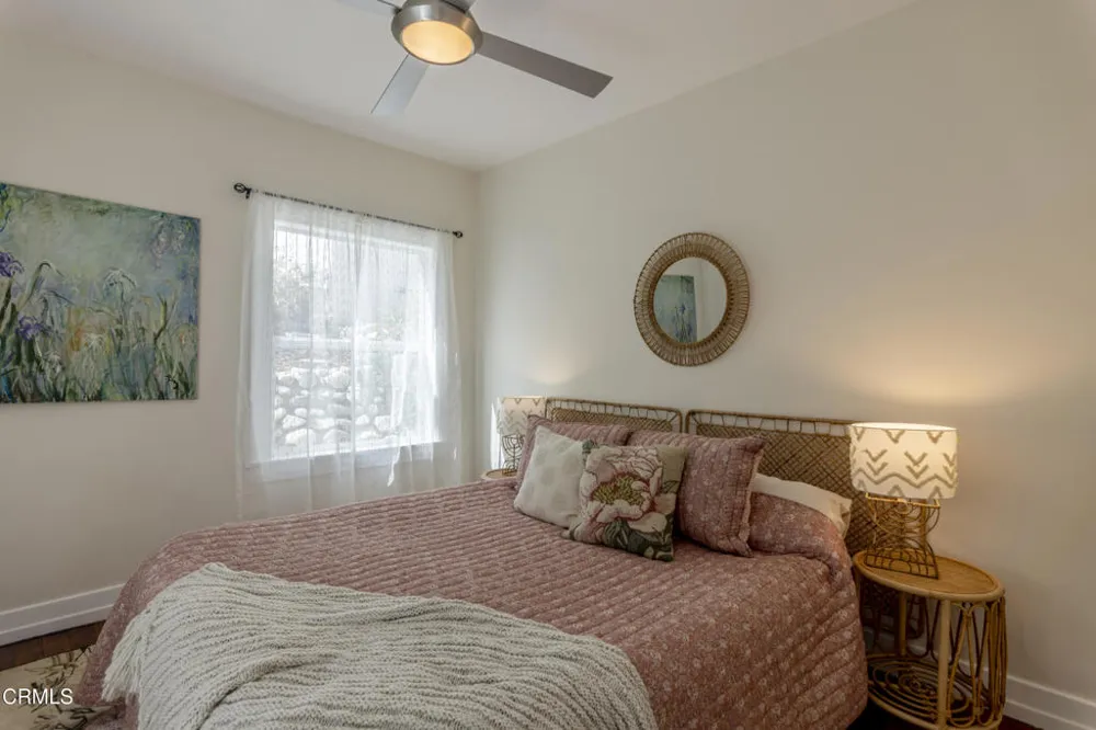 2738 Medlow Avenue Los Angeles, CA 90065