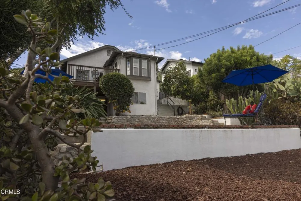 2738 Medlow Avenue Los Angeles, CA 90065