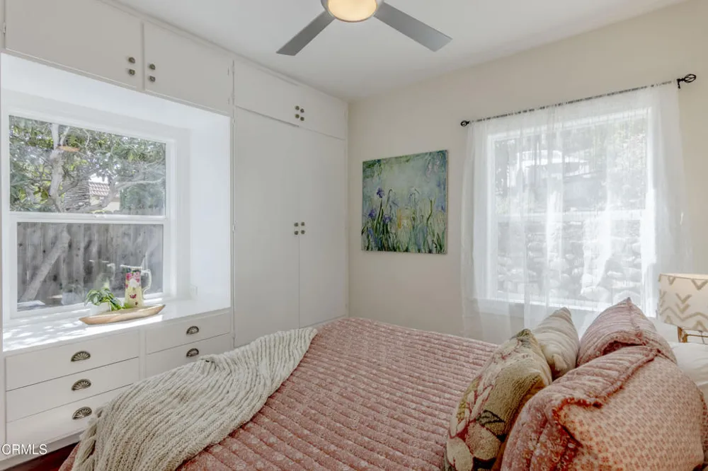 2738 Medlow Avenue Los Angeles, CA 90065