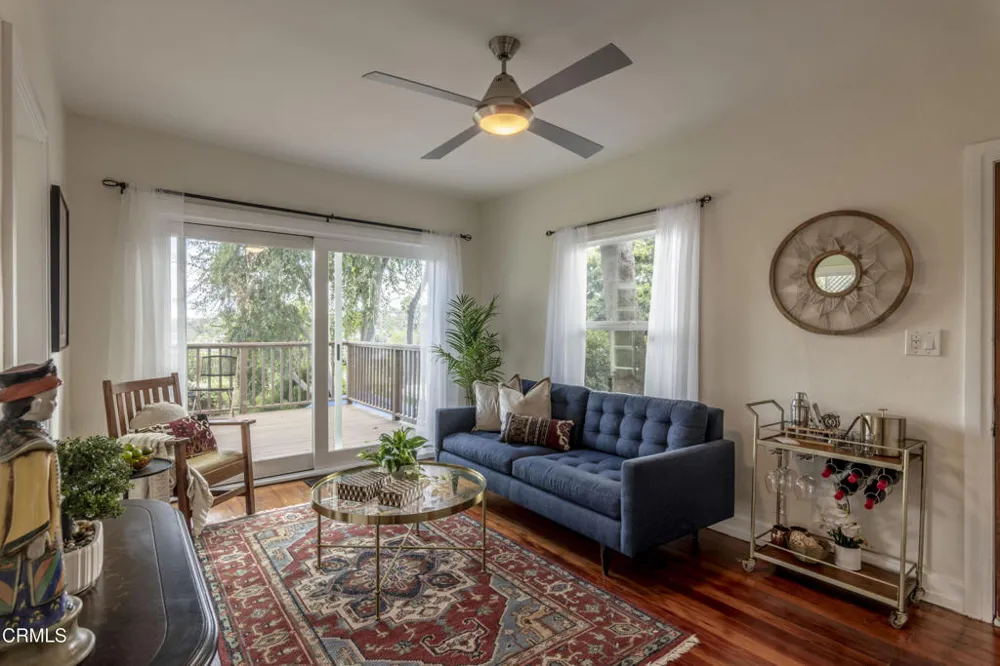 2738 Medlow Avenue Los Angeles, CA 90065