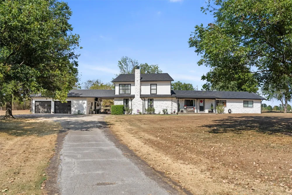 401790 W 4100 ROAD Collinsville, OK 74021