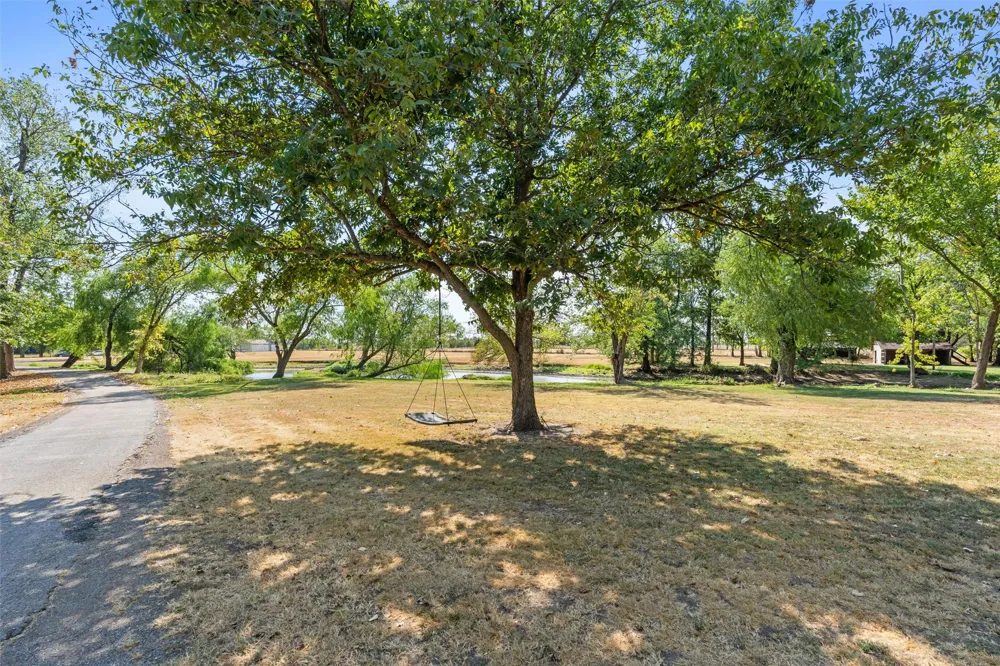 401790 W 4100 ROAD Collinsville, OK 74021