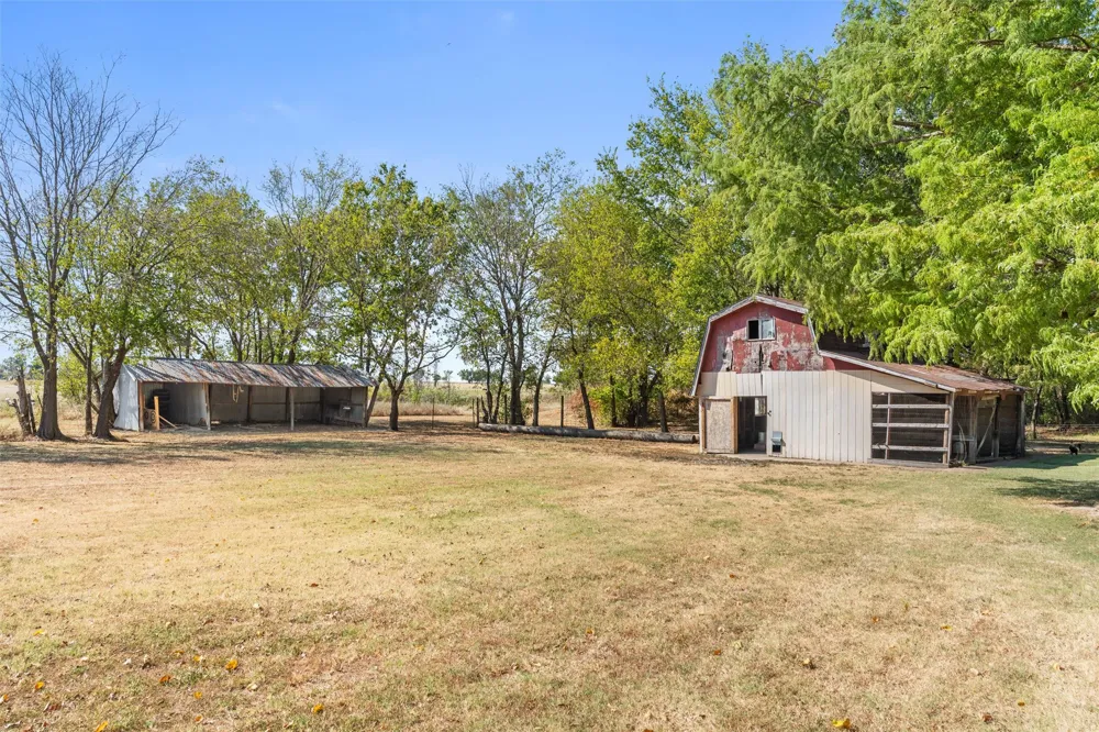 401790 W 4100 ROAD Collinsville, OK 74021