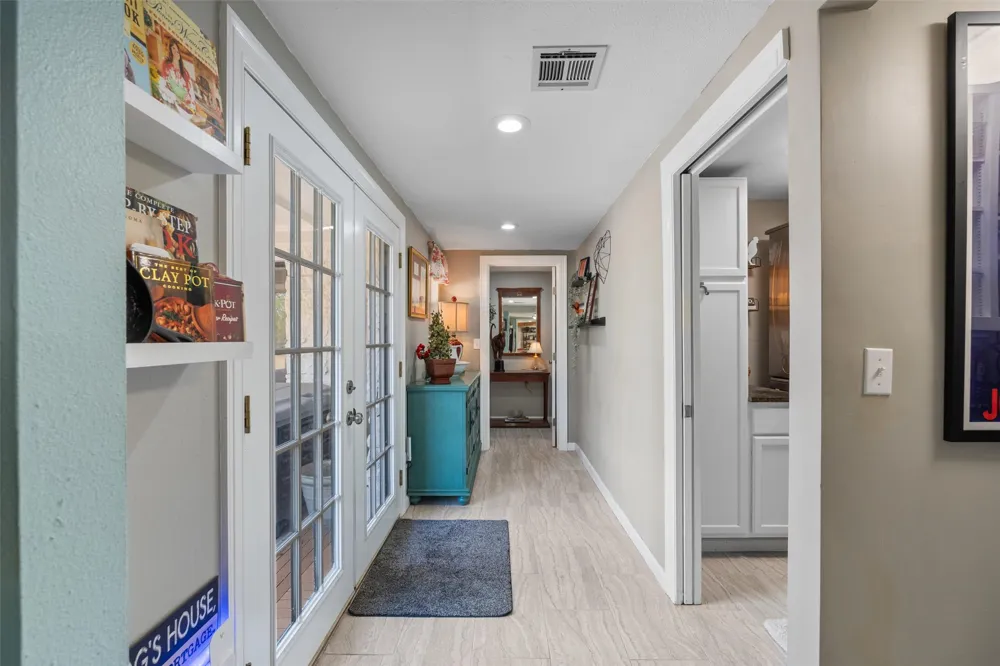 401790 W 4100 ROAD Collinsville, OK 74021