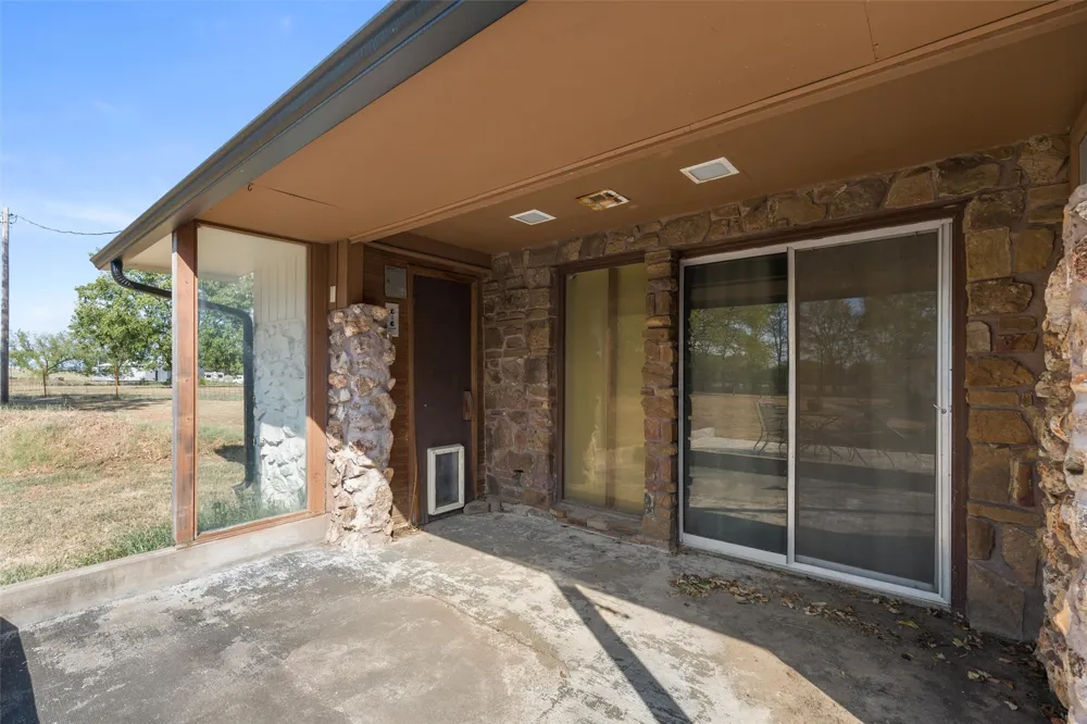 401790 W 4100 ROAD Collinsville, OK 74021