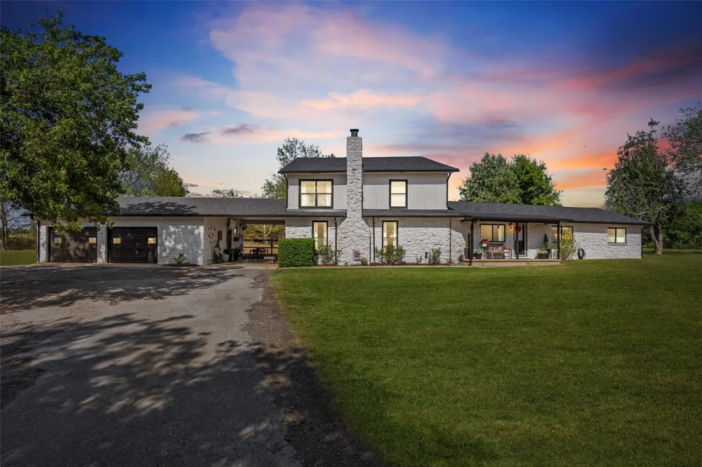 401790 W 4100 ROAD Collinsville, OK 74021