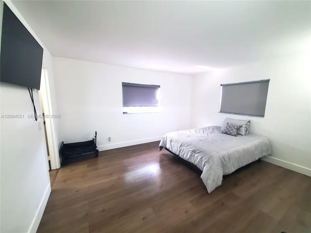 1100 SW 130th Ave #112H Pembroke Pines, FL 33027