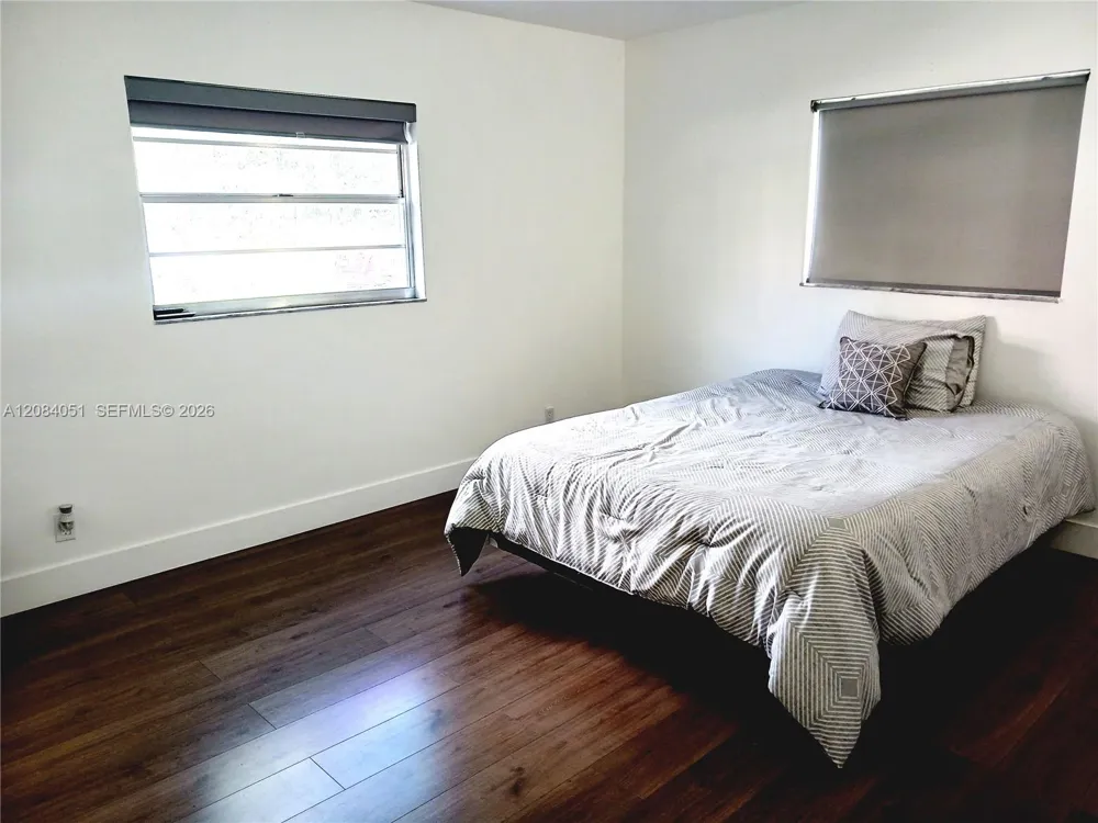 1100 SW 130th Ave #112H Pembroke Pines, FL 33027