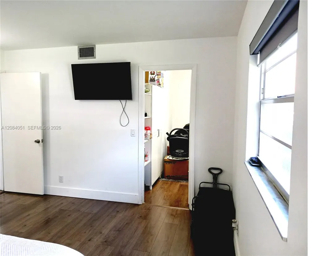 1100 SW 130th Ave #112H Pembroke Pines, FL 33027
