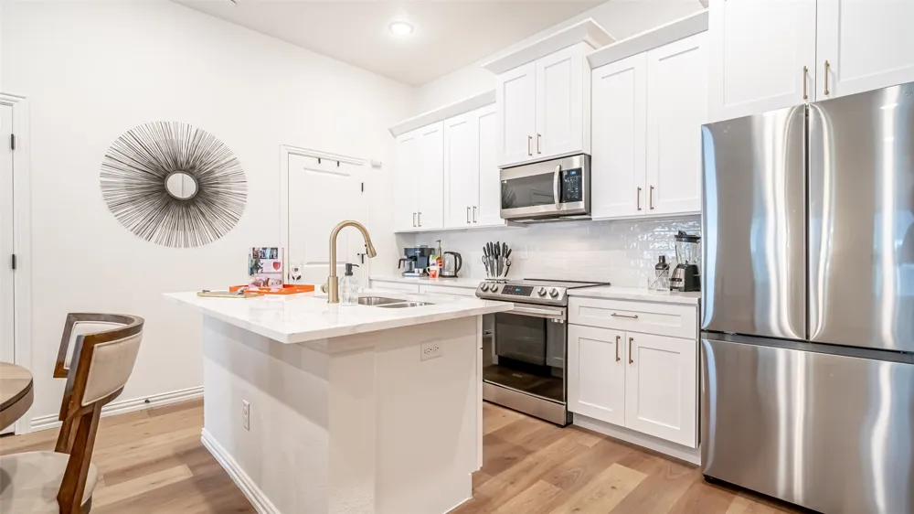 1217 Beaconsfield Lane #803 Arlington, TX 76011