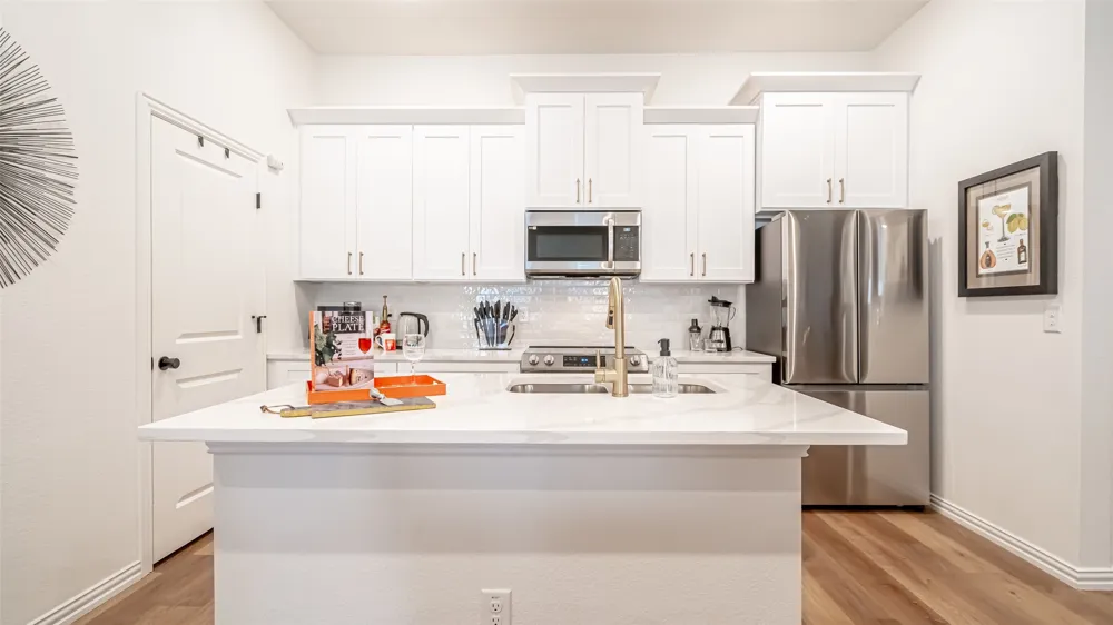 1217 Beaconsfield Lane #803 Arlington, TX 76011