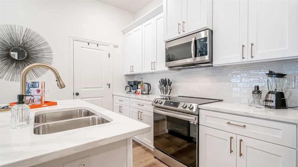 1217 Beaconsfield Lane #803 Arlington, TX 76011