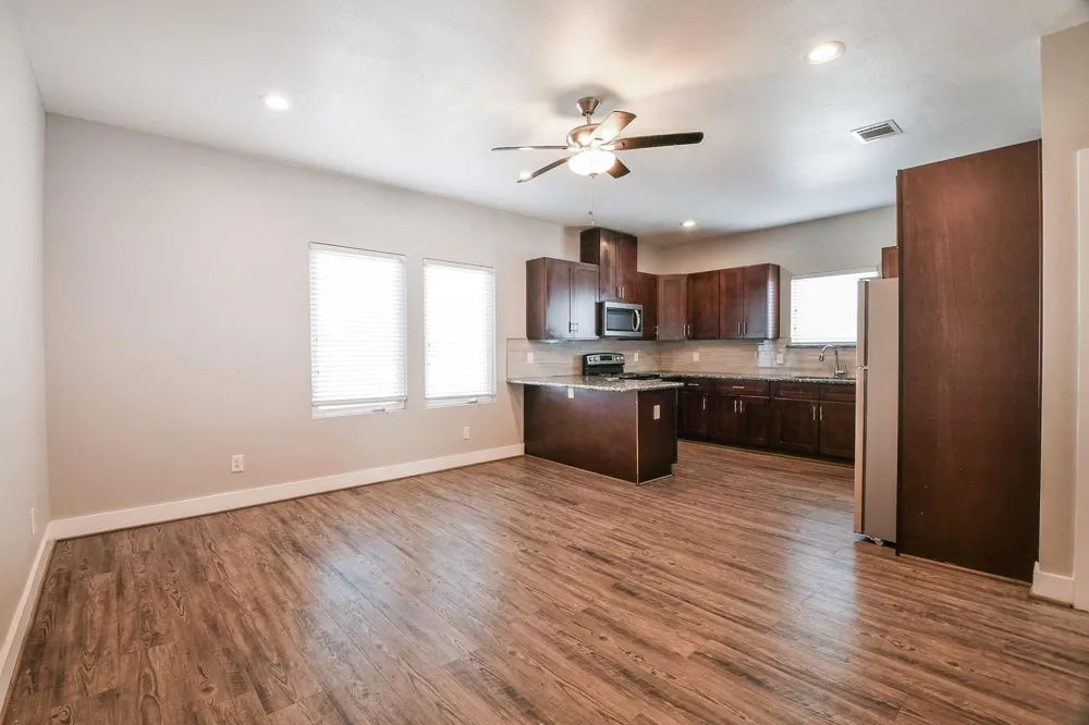 3249 Dixie Drive #B Houston, TX 77021