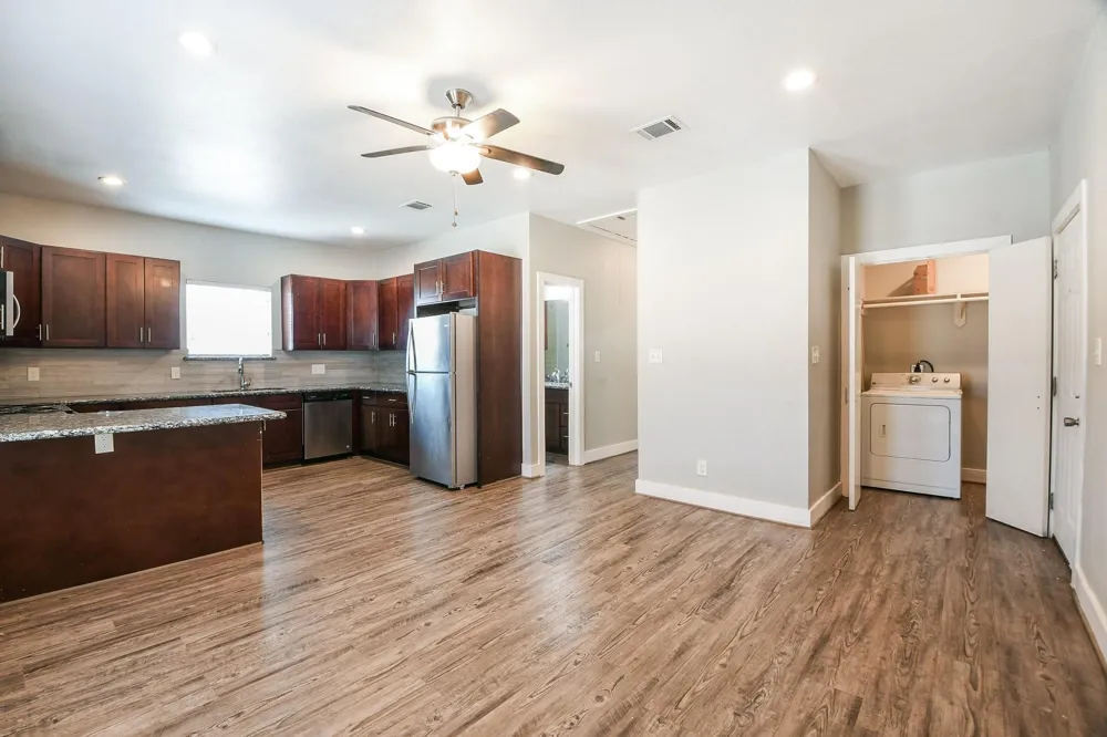 3249 Dixie Drive #B Houston, TX 77021