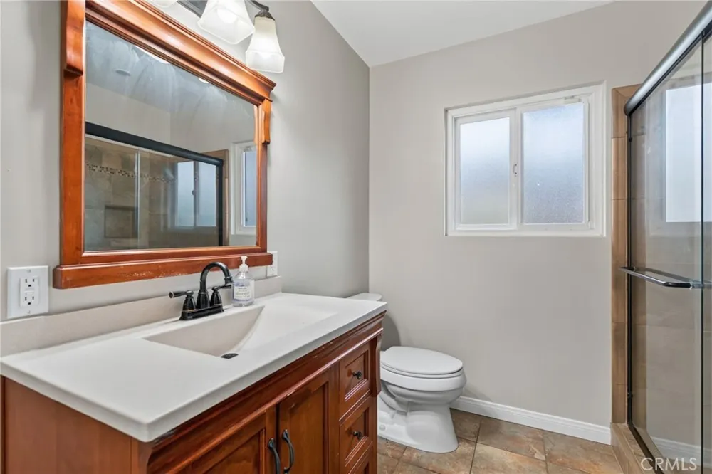 5323 Falkirk Riverside, CA 92506