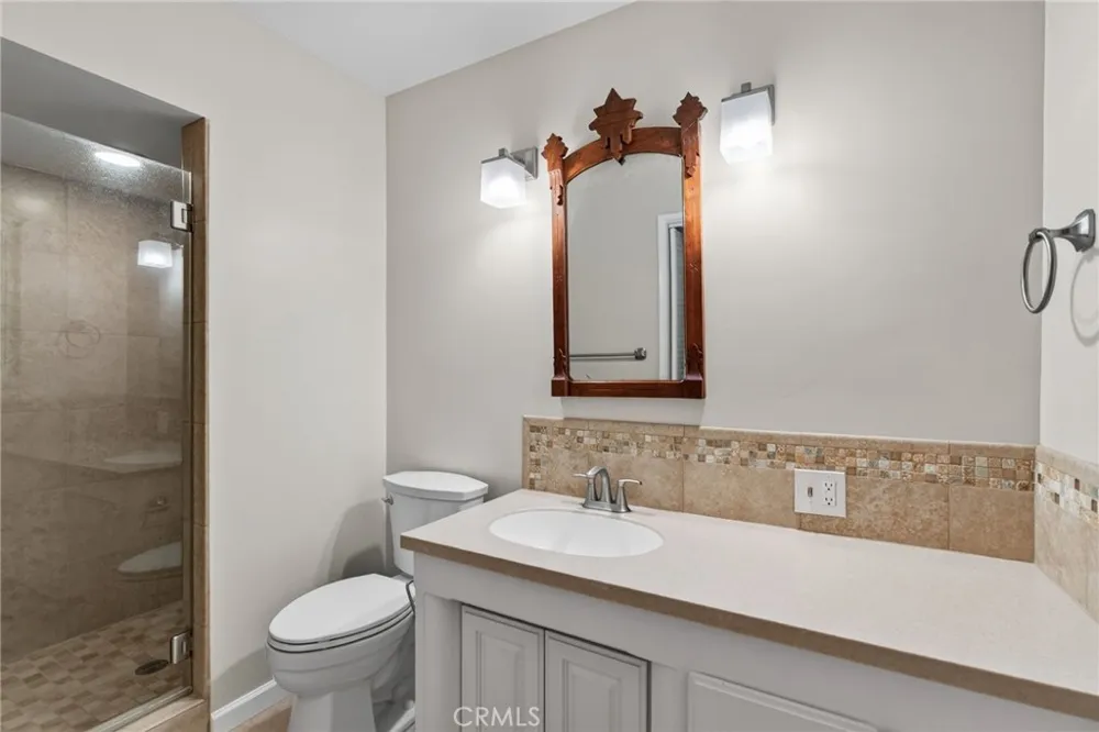 5323 Falkirk Riverside, CA 92506