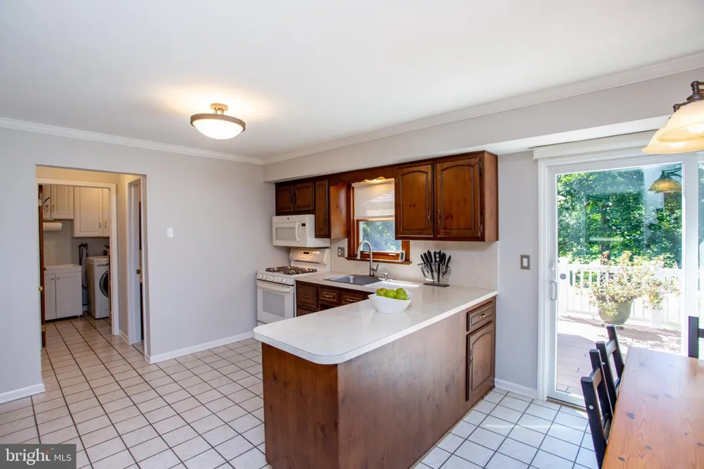 3 SUTPHIN ROAD Flemington, NJ 08822