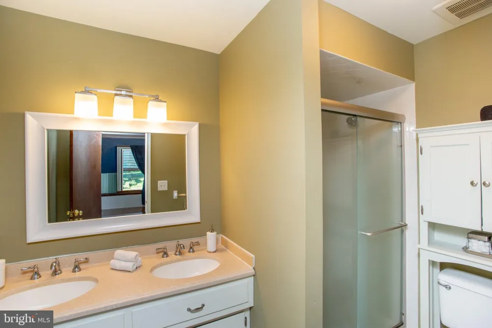 3 SUTPHIN ROAD Flemington, NJ 08822