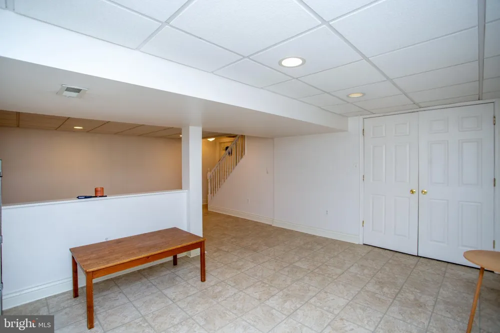 3 SUTPHIN ROAD Flemington, NJ 08822