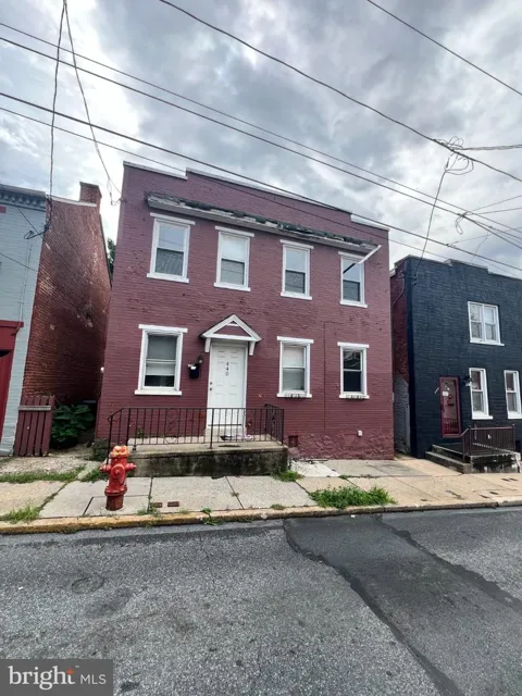 440 HIGH STREET