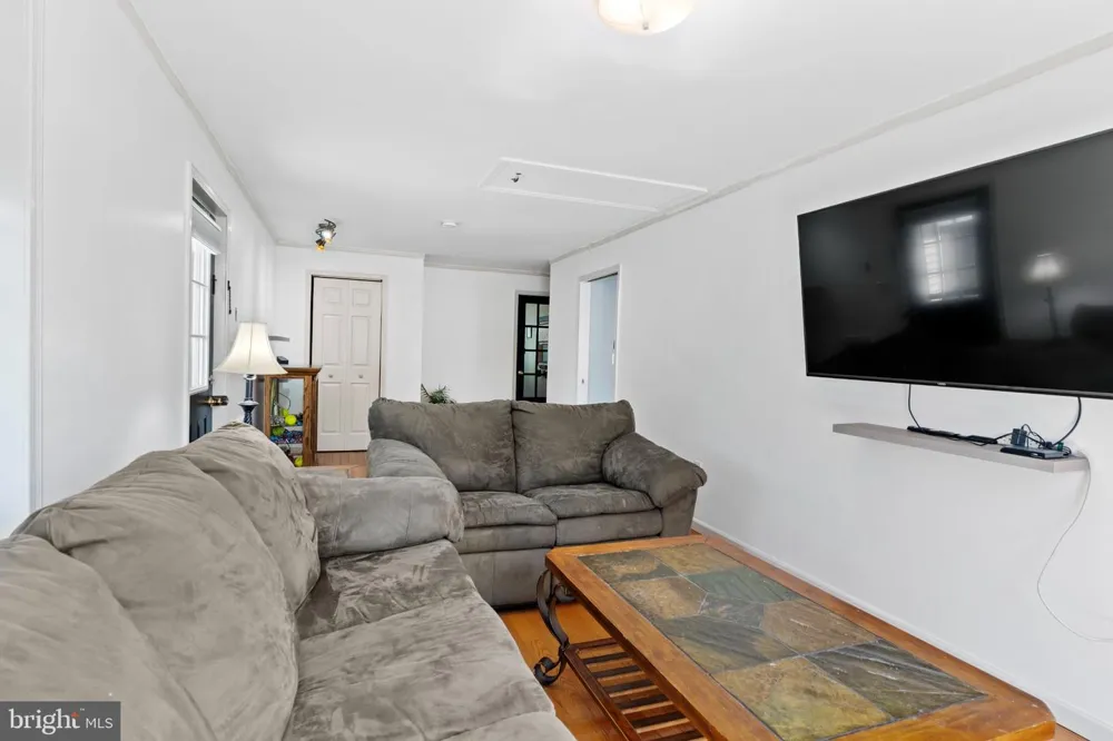 3037 SPRING ROAD Carlisle, PA 17013