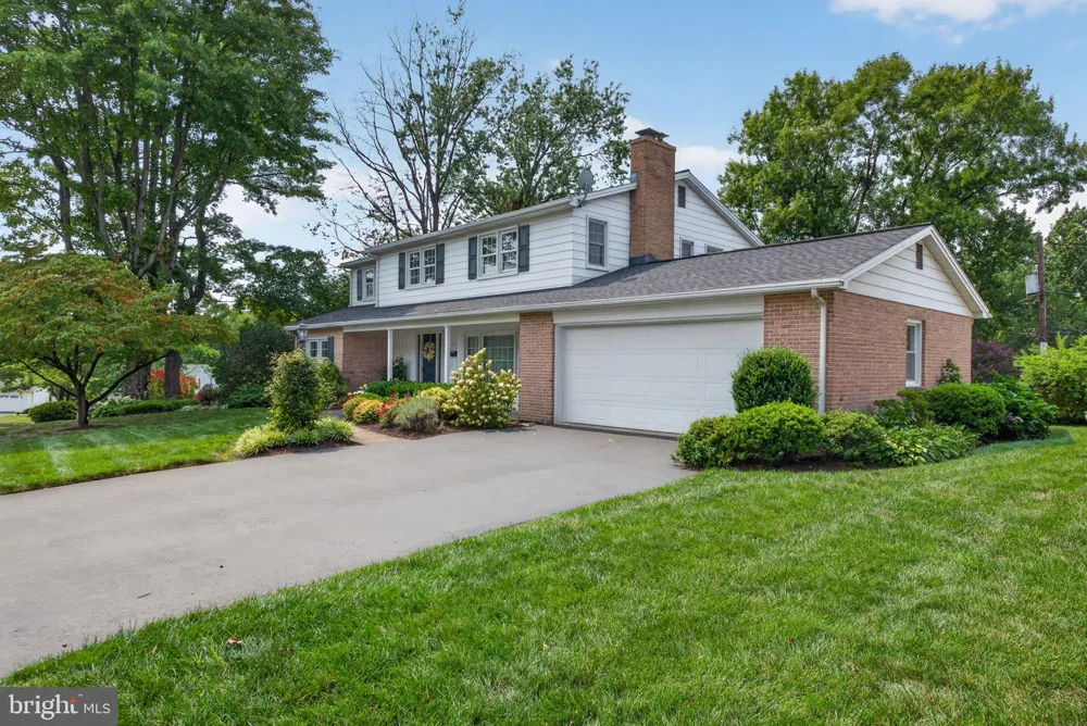 115 VALLEY VIEW New Cumberland, PA 17070