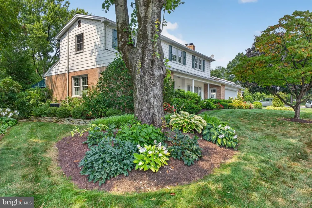 115 VALLEY VIEW New Cumberland, PA 17070