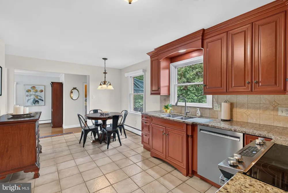 115 VALLEY VIEW New Cumberland, PA 17070