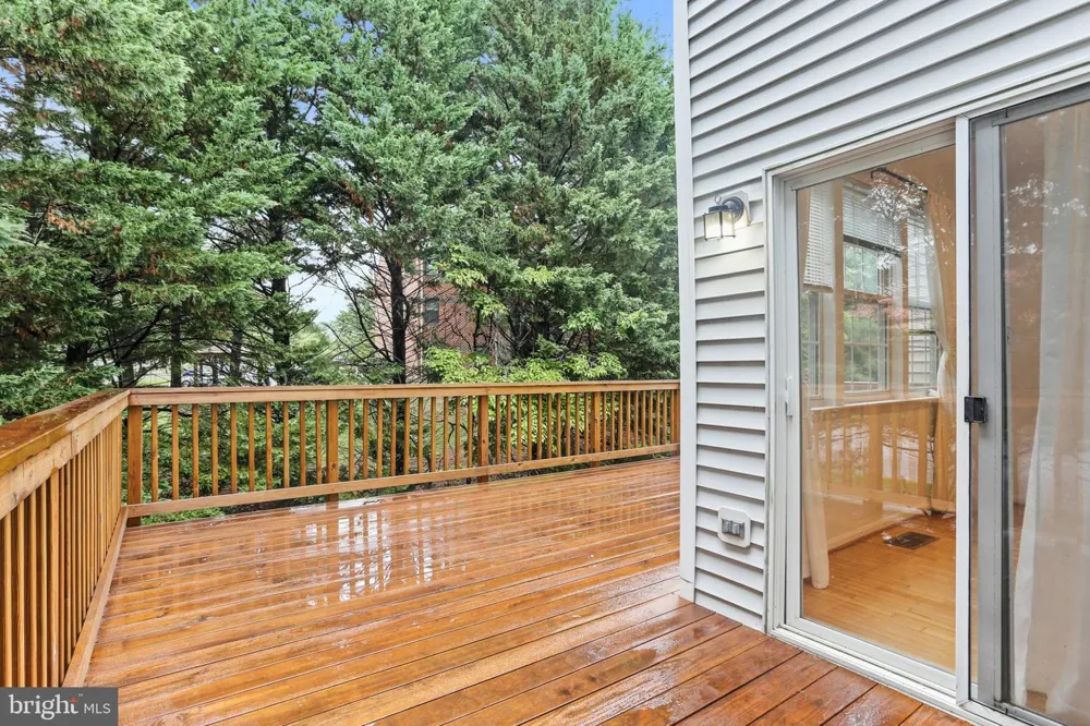20 CASTLE GARDEN COURT Olney, MD 20832