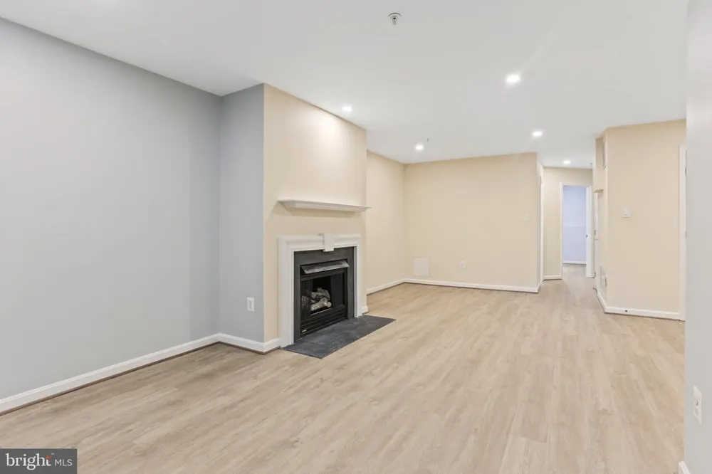 20 CASTLE GARDEN COURT Olney, MD 20832