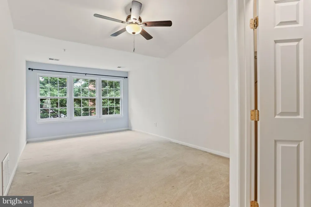 20 CASTLE GARDEN COURT Olney, MD 20832