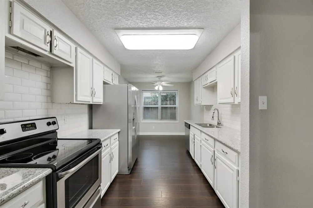 2811 Broad Haven Drive Houston, TX 77067
