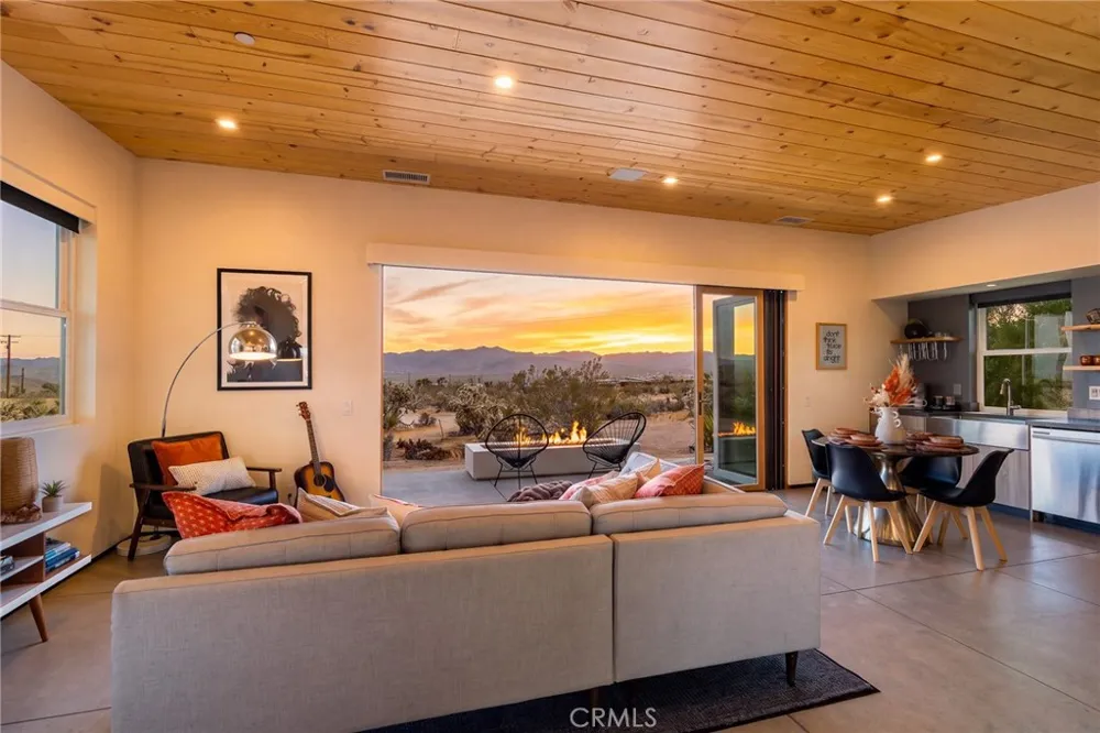 58860 Ocotillo Yucca Valley, CA 92284
