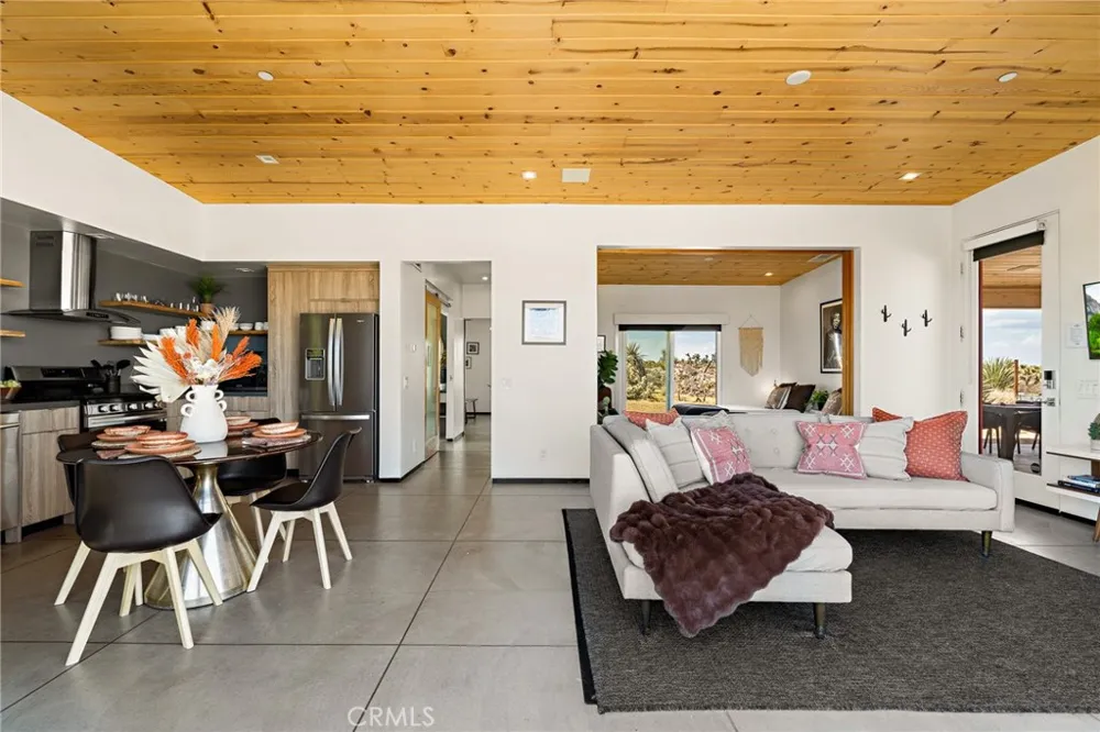 58860 Ocotillo Yucca Valley, CA 92284