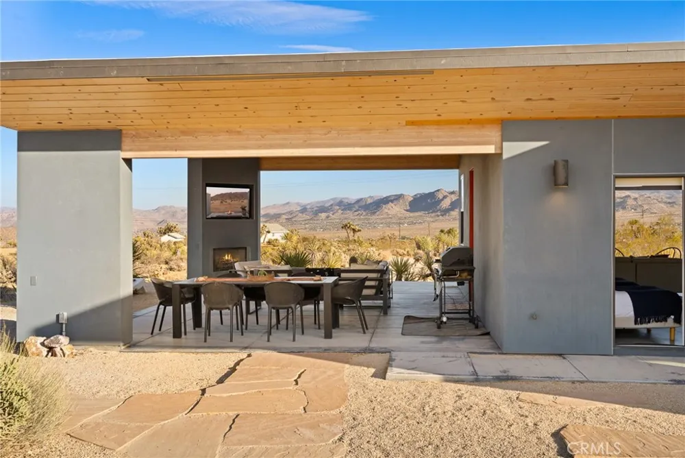 58860 Ocotillo Yucca Valley, CA 92284