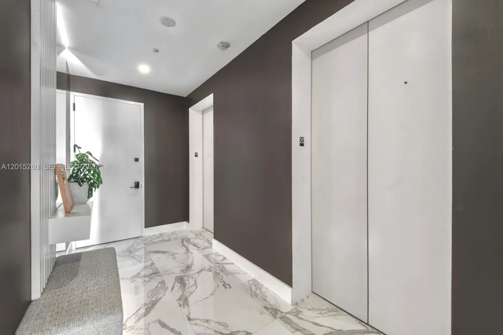 100 S Pointe Dr #2003 Miami Beach, FL 33139