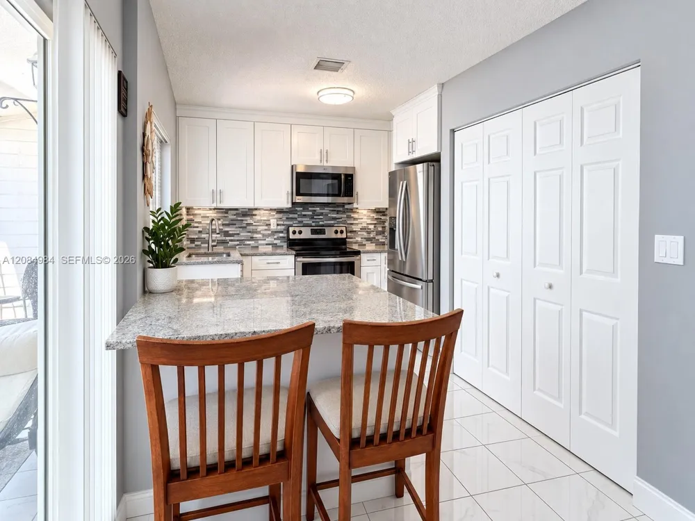13790 SW 147th Cir Ln #3-9 Miami, FL 33186