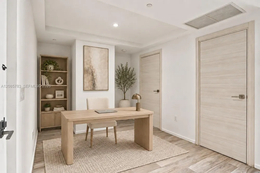 801 S Miami Ave #1810 Miami, FL 33130