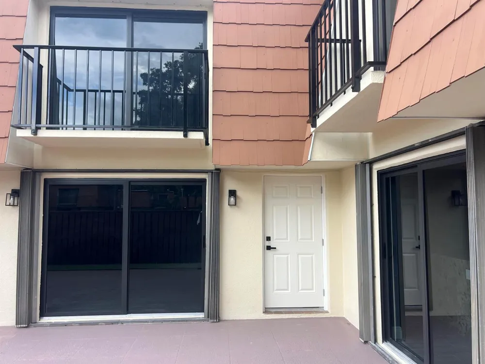 406 BUTTONWOOD LANE Boynton Beach, FL 33436