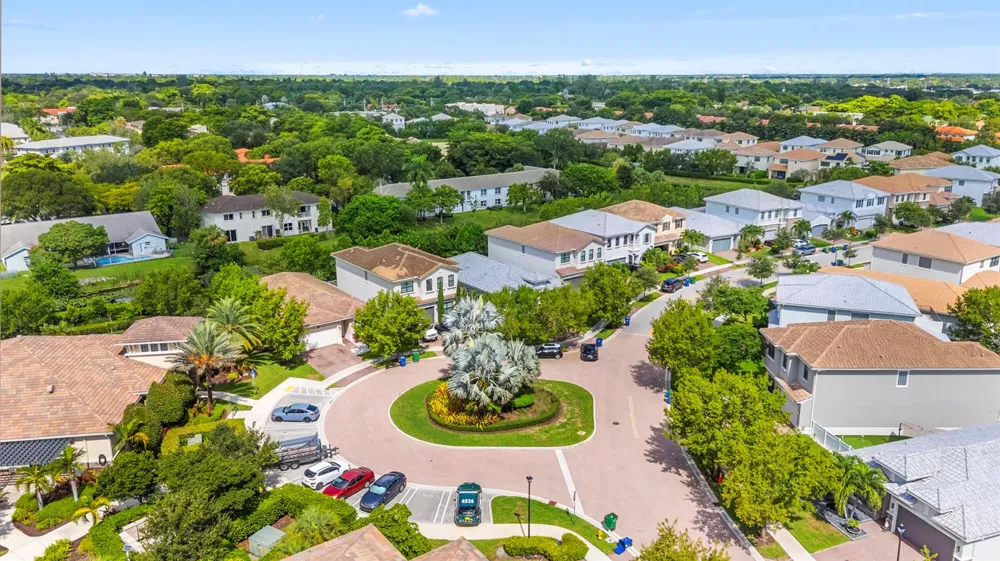 3764 NW 89TH WAY Coral Springs, FL 33065