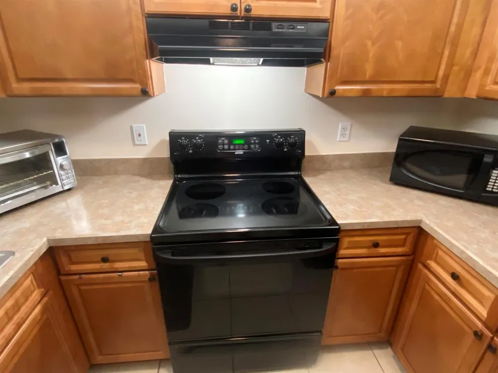 4340 VANTAGE CIRCLE Sebring, FL 33872