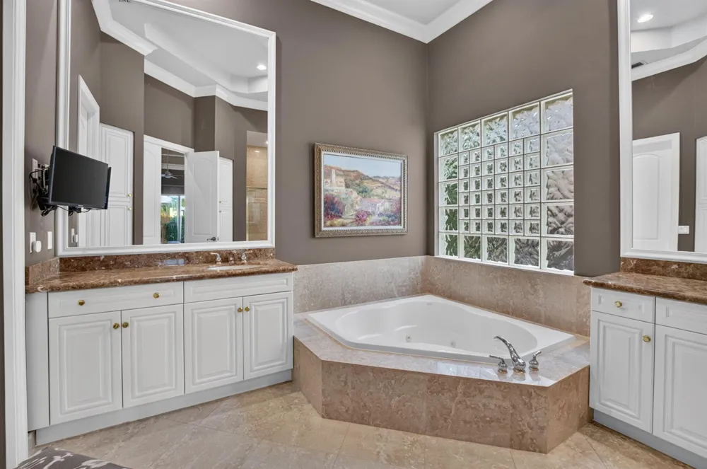 7011 ISLEGROVE PLACE Boca Raton, FL 33433