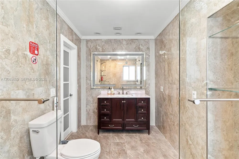 2161 NE 171st St North Miami Beach, FL 33162