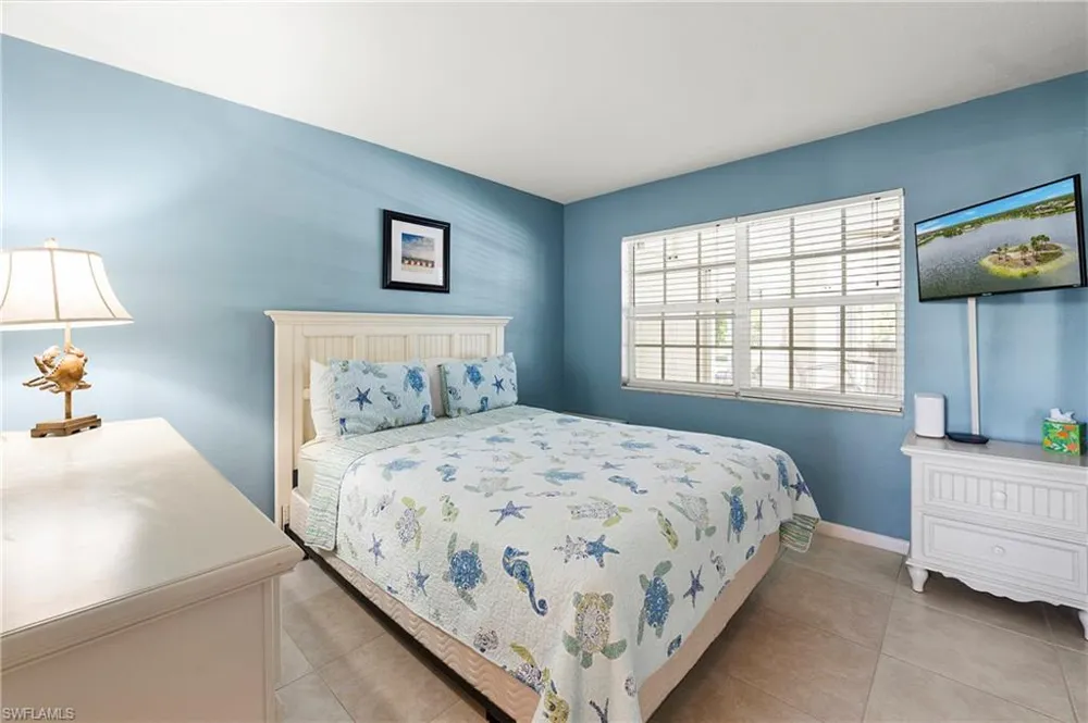 1346 Jamaica Road Marco Island, FL 34145