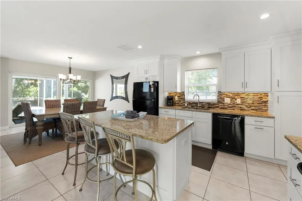 1346 Jamaica Road Marco Island, FL 34145