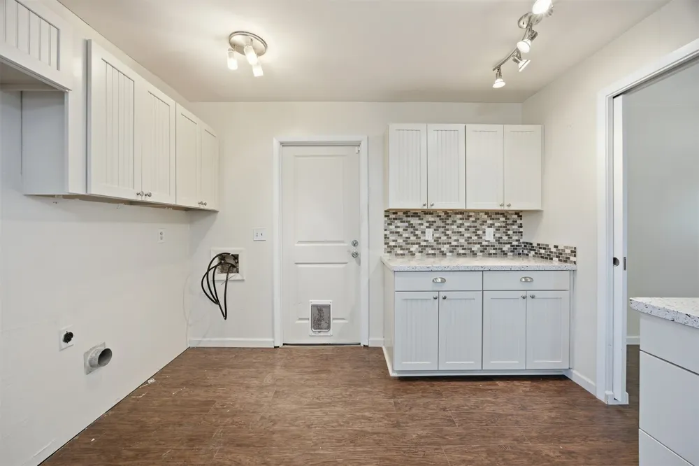 6002 S Lakewood Avenue Tulsa, OK 74135